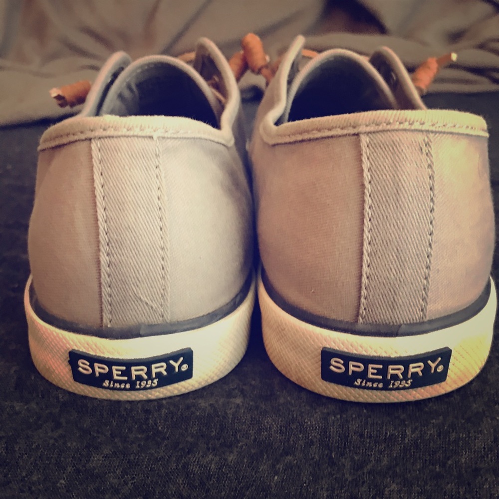 Sperry Slide Tennis Show
